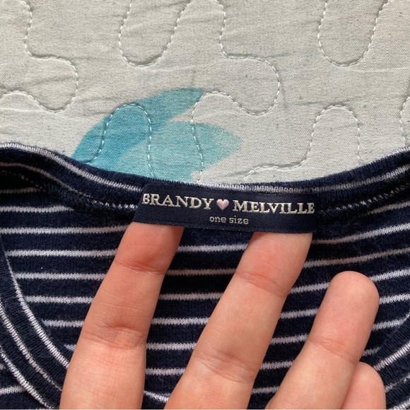 Y2K Brandy Melville Navy & White Striped Baby Tee 🦋 - Picture 3 of 4